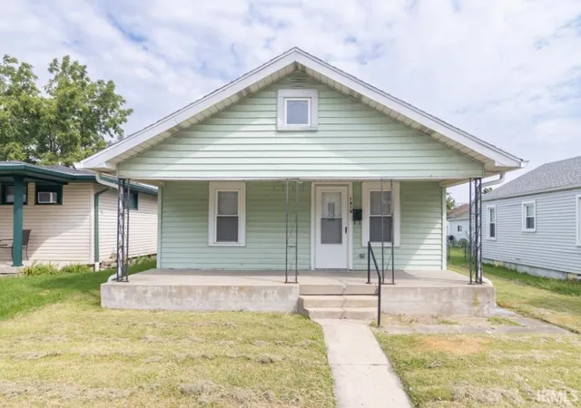 Photo 1 of Sale Pending at 1618 Q Ave, New Castle, IN 47362 | MLS# 202635161 | Listing updated on 2026-09-16