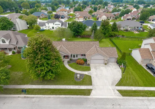 Photo 3 of Manufactured home for sale at 12725 Chancel Ct, Fort Wayne, IN 46845 | MLS# 202635164 | Listing updated on 2026-09-09