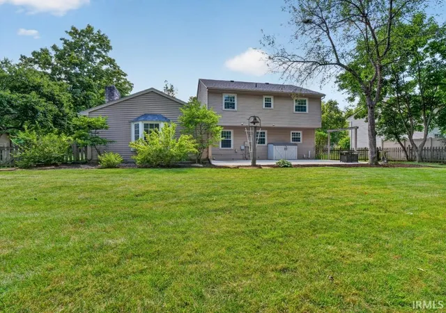 Photo 3 of Sale Pending at 8411 Greenwich Ct, Fort Wayne, IN 46835 | MLS# 202635175 | Listing updated on 2026-09-05