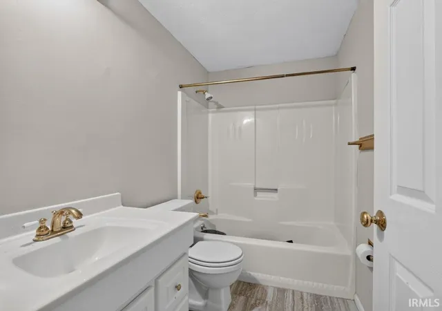Photo 41 of Sale Pending at 8411 Greenwich Ct, Fort Wayne, IN 46835 | MLS# 202635175 | Listing updated on 2026-09-05