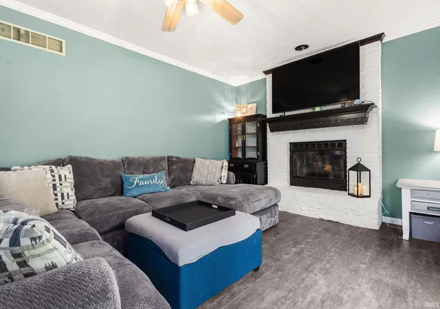 Photo 2 of Manufactured home for sale at 57110 Pine View Dr, South Bend, IN 46619 | MLS# 202635179 | Listing updated on 2026-08-30