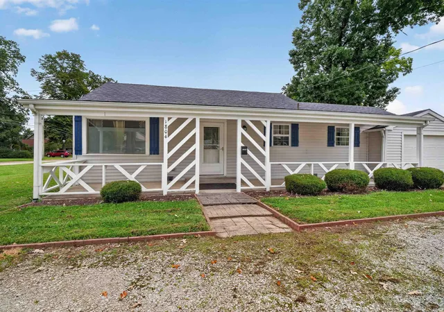 Photo 1 of Sale Pending at 1804 Lower Huntington Rd, Fort Wayne, IN 46819 | MLS# 202635191 | Listing updated on 2026-09-24
