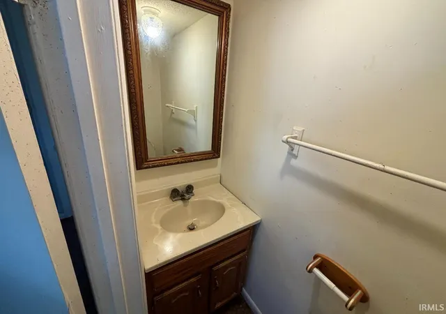 Photo 18 of Manufactured home for sale at 2203 S Biltmore Ave, Muncie, IN 47302 | MLS# 202635203 | Listing updated on 2026-08-27