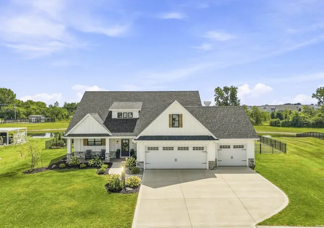 Photo 1 of Sale Pending at 610 Sandringham Pass, Fort Wayne, IN 46845 | MLS# 202635205 | Listing updated on 2026-09-11
