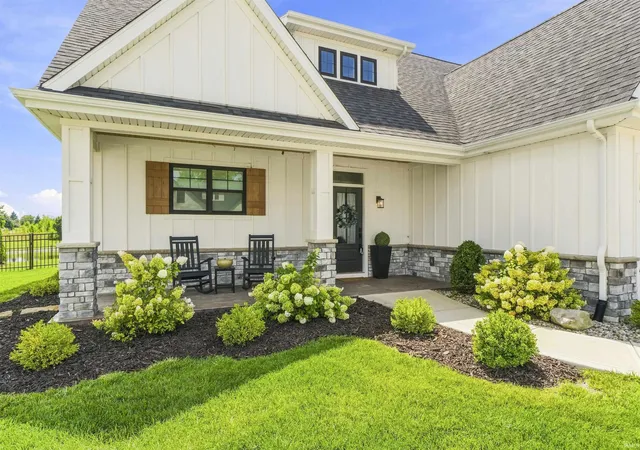 Photo 3 of Sale Pending at 610 Sandringham Pass, Fort Wayne, IN 46845 | MLS# 202635205 | Listing updated on 2026-09-11
