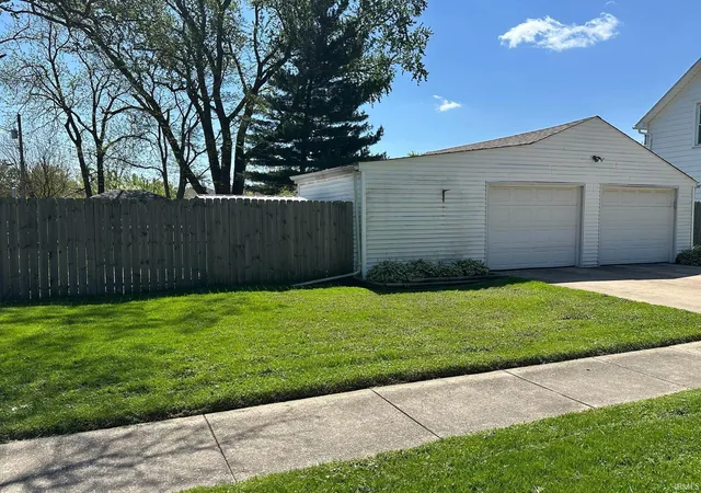 Photo 2 of Manufactured home for sale at 119 Francis St, Porter, IN 46304 | MLS# 202635209 | Listing updated on 2026-09-02