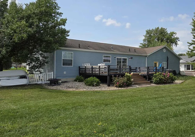 Photo 34 of Manufactured home for sale at 9828 N Lincoln Rd #PIER 418-564/565/566, Syracuse, IN 46567 | MLS# 202635223 | Listing updated on 2026-09-09