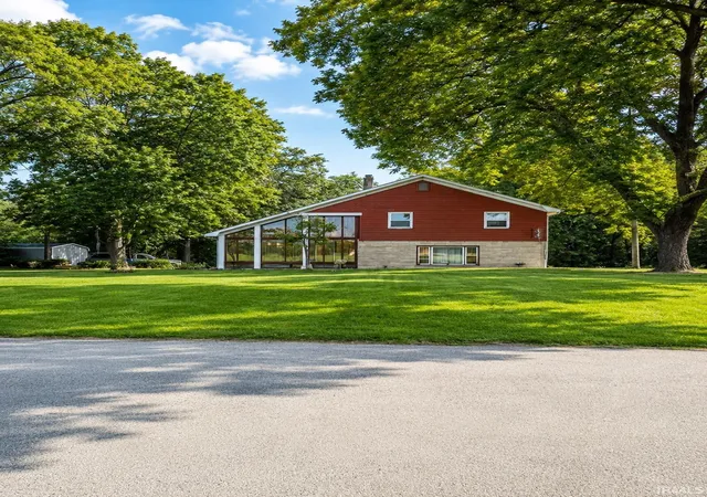 Photo 1 of Manufactured home for sale at 731 E 25 S Rd, Winamac, IN 46996 | MLS# 202635235 | Listing updated on 2026-08-30