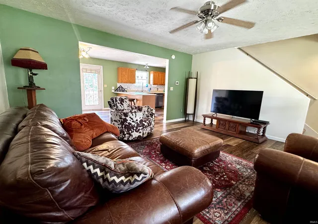 Photo 3 of Manufactured home for sale at 1213 W Woodhill Dr, Bloomington, IN 47403 | MLS# 202635244 | Listing updated on 2026-09-15