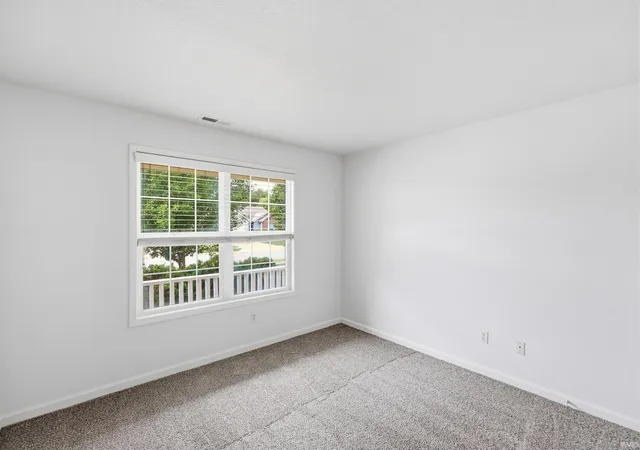 Photo 4 of Sale Pending at 12310 Shearwater Run, Fort Wayne, IN 46845 | MLS# 202635257 | Listing updated on 2026-09-06