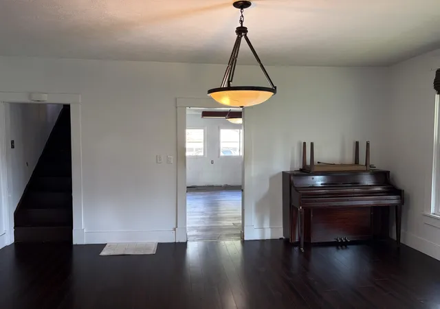 Photo 4 of Manufactured home for sale at 719 N Sycamore St, North Manchester, IN 46962 | MLS# 202635262 | Listing updated on 2026-09-21