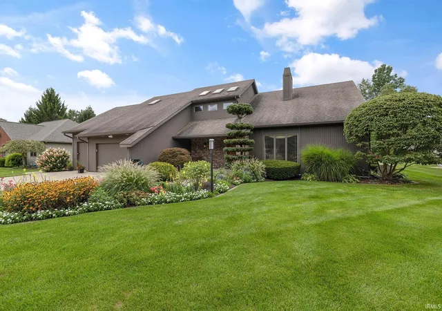 Photo 2 of Sale Pending at 3449 Fox Chase Dr, Bristol, IN 46507 | MLS# 202635266 | Listing updated on 2026-09-08
