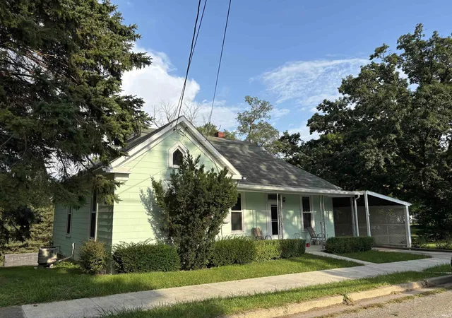 Photo 1 of Manufactured home for sale at 511 Congress St, Wabash, IN 46992 | MLS# 202635268 | Listing updated on 2026-09-14