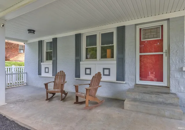Photo 3 of Manufactured home for sale at 4008 W Oregon St, Evansville, IN 47720 | MLS# 202635282 | Listing updated on 2026-08-28