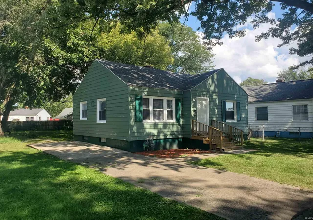 Photo 1 of Sale Pending at 3817 Belle Vista, South Bend, IN 46619 | MLS# 202635293 | Listing updated on 2026-08-31