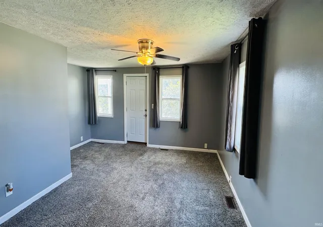 Photo 2 of Manufactured home for sale at 28 W 10th St, Peru, IN 46970 | MLS# 202635295 | Listing updated on 2026-09-03