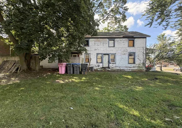 Photo 3 of Manufactured home for sale at 822 Willard St, Elkhart, IN 46516 | MLS# 202635296 | Listing updated on 2026-09-16