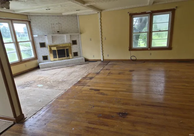 Photo 3 of Manufactured home for sale at 2015 E State 64 Rd #1, Huntingburg, IN 47542 | MLS# 202635301 | Listing updated on 2026-09-10