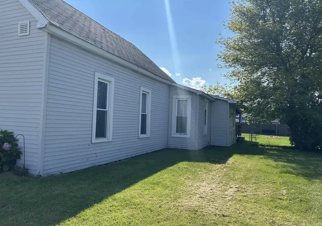 Photo 2 of Sale Pending at 1413 N Morrison St, Kokomo, IN 46901 | MLS# 202635304 | Listing updated on 2026-09-02