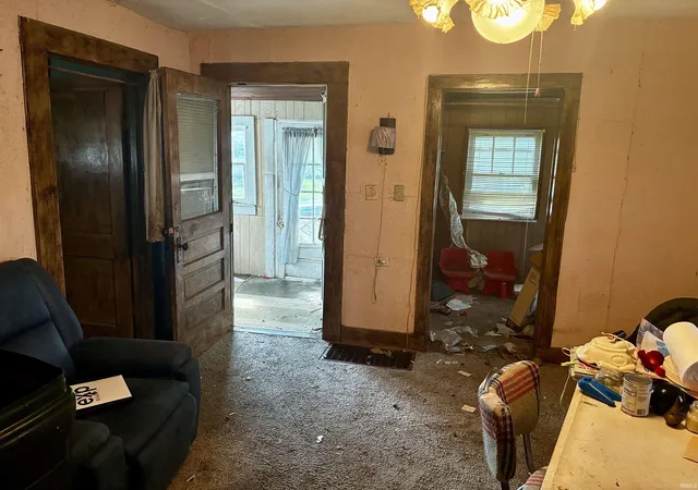 Photo 3 of Sale Pending at 130 S Jefferson St, Princeton, IN 47670 | MLS# 202635307 | Listing updated on 2026-09-14