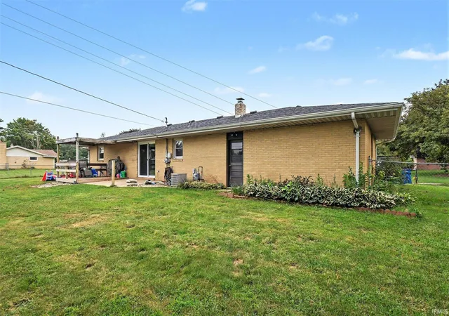 Photo 2 of Sale Pending at 25751 Lily Creek Dr, Elkhart, IN 46514 | MLS# 202635308 | Listing updated on 2026-09-01