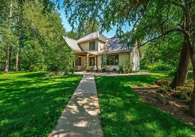Photo 2 of Sale Pending at 6621 S Us 35, Muncie, IN 47302 | MLS# 202635311 | Listing updated on 2026-08-31