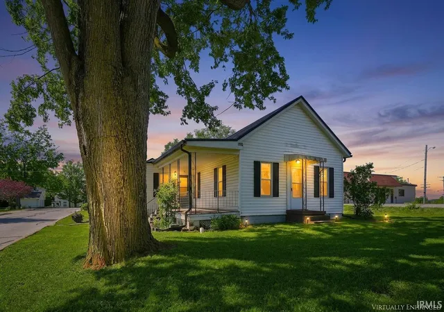 Photo 1 of Manufactured home for sale at 601 W Van Buren St, Columbia City, IN 46725 | MLS# 202635318 | Listing updated on 2026-08-28