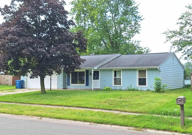 Photo 1 of Manufactured home for sale at 2705 Hollendale Dr, New Haven, IN 46774 | MLS# 202635332 | Listing updated on 2026-09-09