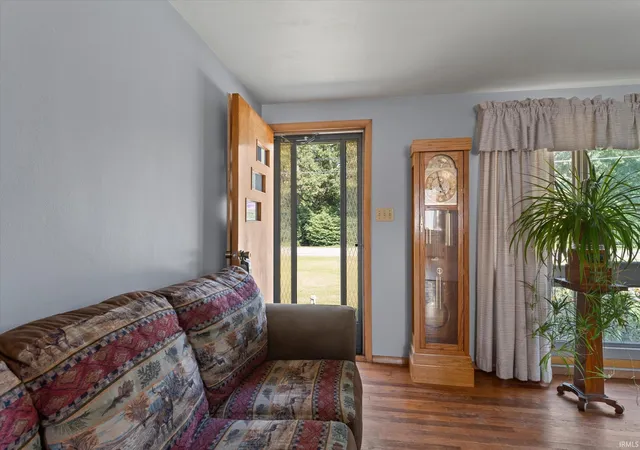 Photo 3 of Manufactured home for sale at 52083 Kenilworth Rd, South Bend, IN 46637 | MLS# 202635349 | Listing updated on 2026-10-21