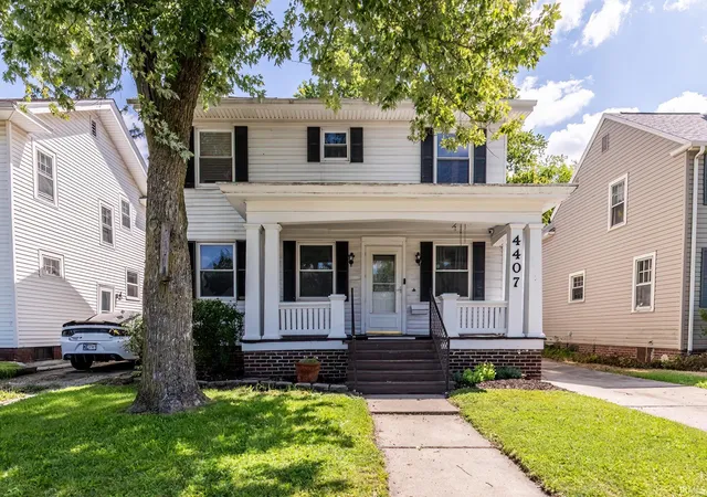 Photo 2 of Manufactured home for sale at 4407 Wilmette St, Fort Wayne, IN 46806 | MLS# 202635350 | Listing updated on 2026-09-13