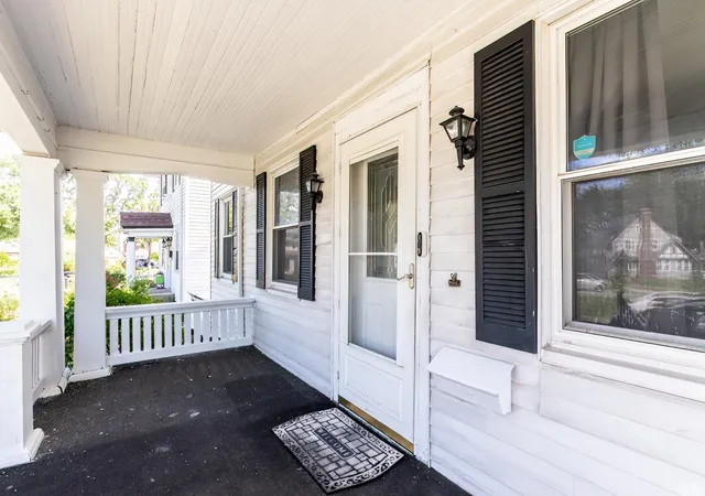 Photo 4 of Manufactured home for sale at 4407 Wilmette St, Fort Wayne, IN 46806 | MLS# 202635350 | Listing updated on 2026-09-13