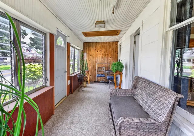 Photo 3 of Sale Pending at 713 W Winona Ave, Warsaw, IN 46580 | MLS# 202635357 | Listing updated on 2026-09-01