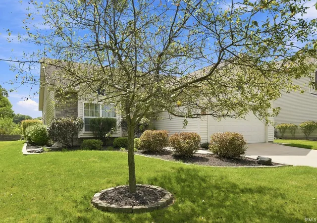 Photo 3 of Manufactured home for sale at 315 Treeline Cvs, Fort Wayne, IN 46825 | MLS# 202635360 | Listing updated on 2026-09-16