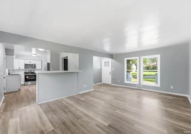 Photo 3 of Manufactured home for sale at 2621 Capitol Ave, Fort Wayne, IN 46806 | MLS# 202635362 | Listing updated on 2026-09-10
