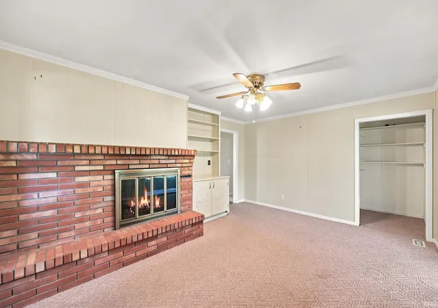 Photo 3 of Sale Pending at 1400 N 100 E Rd, Hartford City, IN 47348 | MLS# 202635368 | Listing updated on 2026-09-22