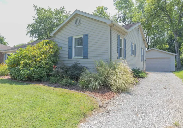 Photo 2 of Manufactured home for sale at 3306 W Maryland St, Evansville, IN 47720 | MLS# 202635372 | Listing updated on 2026-08-28