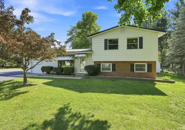 Photo 1 of Manufactured home for sale at 270 N 175 E, Warsaw, IN 46580 | MLS# 202635381 | Listing updated on 2026-08-29