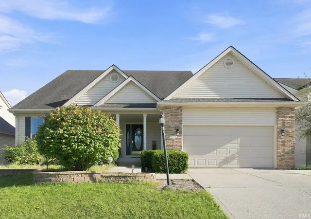 Photo 1 of Sale Pending at 2709 Creeping Phlox Cvs, Fort Wayne, IN 46818 | MLS# 202635388 | Listing updated on 2026-08-29