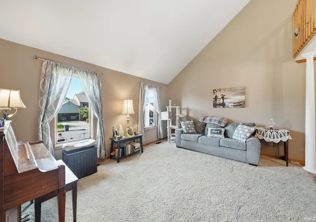 Photo 3 of Sale Pending at 2709 Creeping Phlox Cvs, Fort Wayne, IN 46818 | MLS# 202635388 | Listing updated on 2026-08-29