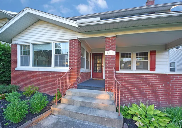 Photo 2 of Manufactured home for sale at 4218 Tacoma Ave, Fort Wayne, IN 46807 | MLS# 202635420 | Listing updated on 2026-08-28