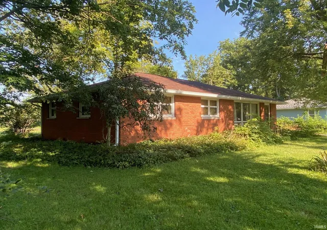 Photo 3 of Manufactured home for sale at 7661 N County Road 320, Albany, IN 47320 | MLS# 202635424 | Listing updated on 2026-09-01