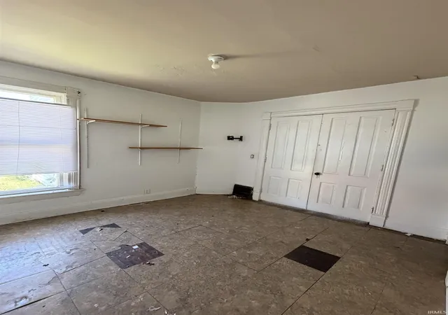 Photo 4 of Manufactured home for sale at 723 Cottage Ave, Fort Wayne, IN 46807 | MLS# 202635434 | Listing updated on 2026-09-16