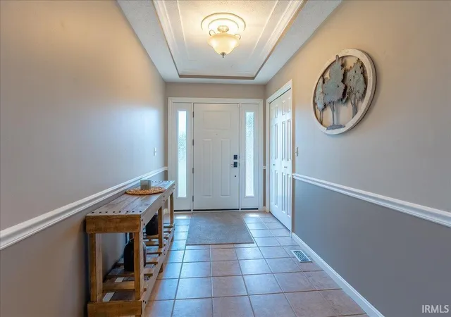 Photo 2 of Sale Pending at 2533 Oak Trail Dr, Newburgh, IN 47630 | MLS# 202635439 | Listing updated on 2026-08-31