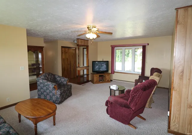 Photo 4 of Sale Pending at 4851 N County Road 100 East, Frankfort, IN 46041 | MLS# 202635445 | Listing updated on 2026-09-17
