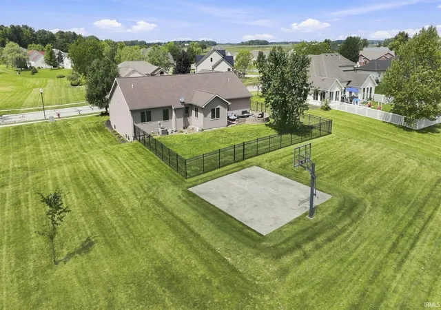 Photo 3 of Sale Pending at 158 N Glenwood Dr, Columbia City, IN 46725 | MLS# 202635450 | Listing updated on 2026-08-30