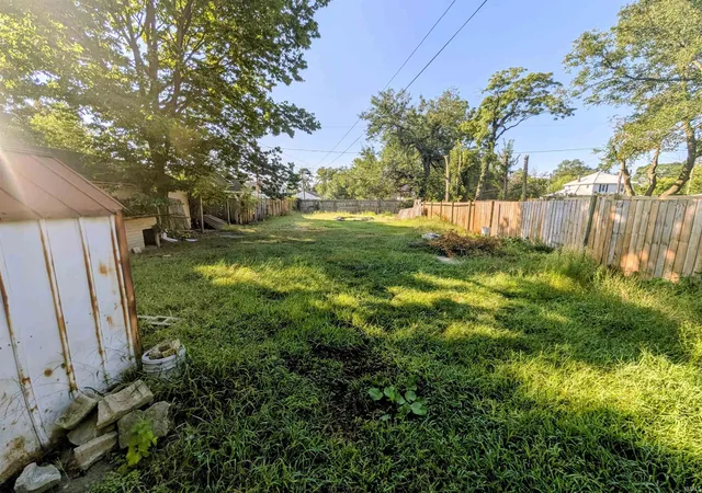 Photo 3 of Manufactured On Land at 519 W Wolf Ave, Elkhart, IN 46516 | MLS# 202635452 | | Sold on 2026-09-17