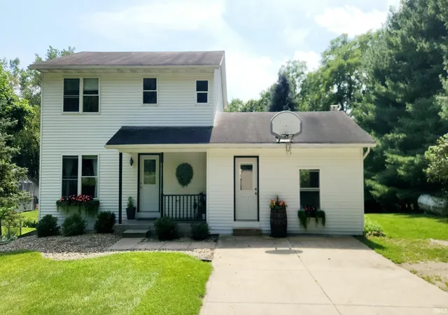 Photo 3 of Manufactured home for sale at 14340 County Road 12, Middlebury, IN 46540 | MLS# 202635455 | Listing updated on 2026-09-16