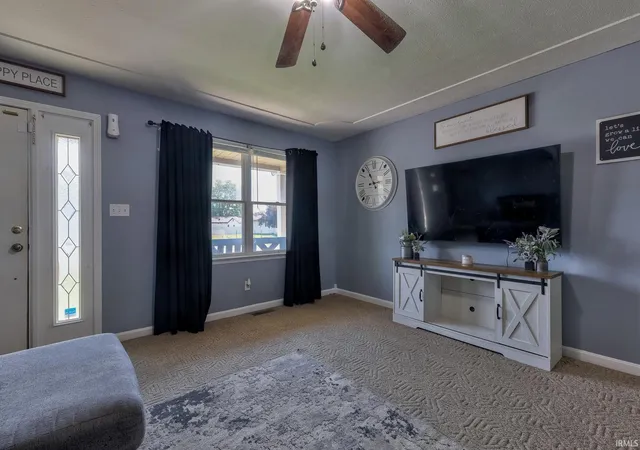 Photo 3 of Manufactured home for sale at 626 W 9Th St, Grandview, IN 47615 | MLS# 202635489 | Listing updated on 2026-08-28