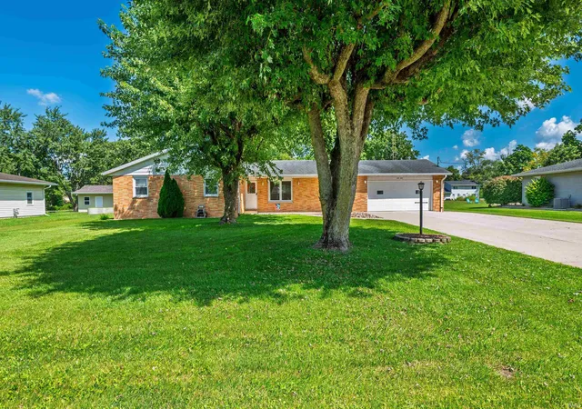 Photo 1 of Manufactured home for sale at 6506 E Piccadilly Rd, Muncie, IN 47303 | MLS# 202635491 | Listing updated on 2026-08-28