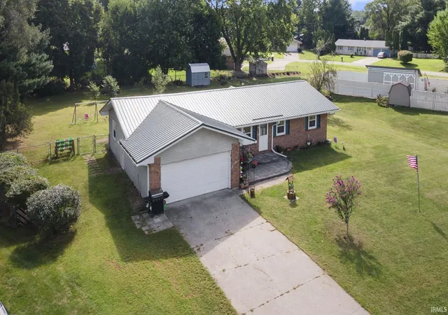 Photo 3 of Sale Pending at 58666 Ox Bow Ct, Elkhart, IN 46516 | MLS# 202635515 | Listing updated on 2026-08-31